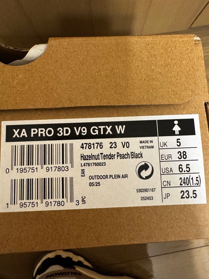 まーさんSALOMONサロモンPRO 3D V9 23.5㎝2.2万円