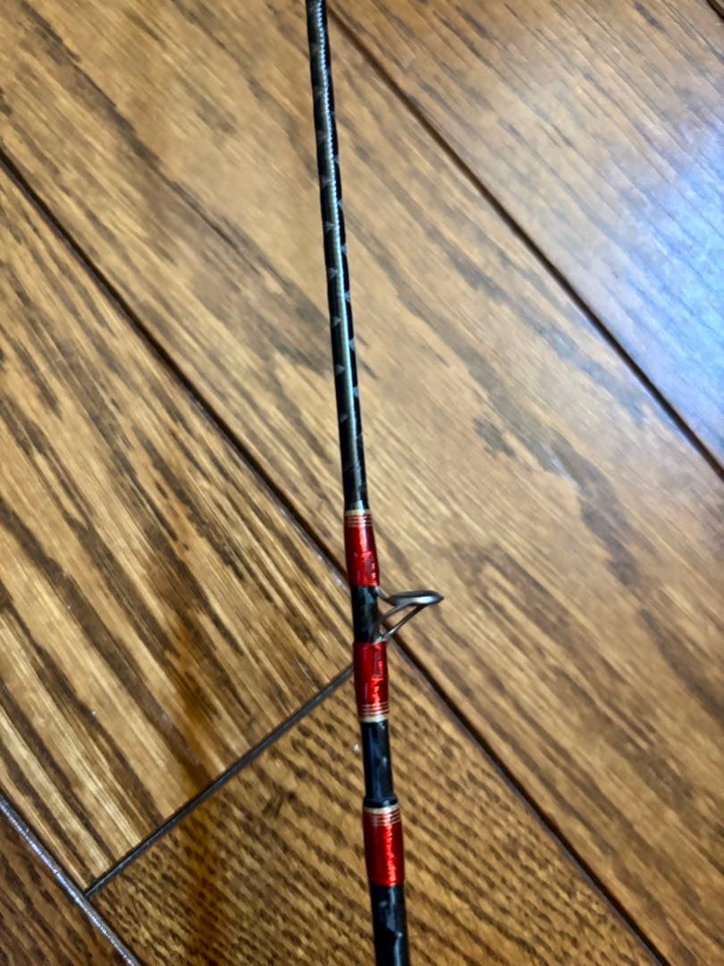 ワールドシャウラ ツアーエディション1652R-4シマノWORLDSHAULA