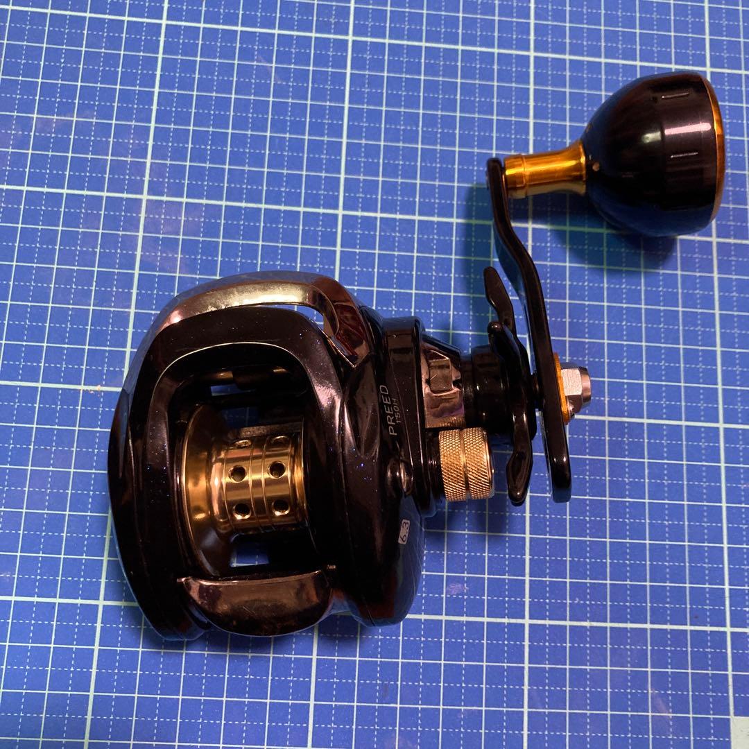 ベイトリール　パワーハンドル付き