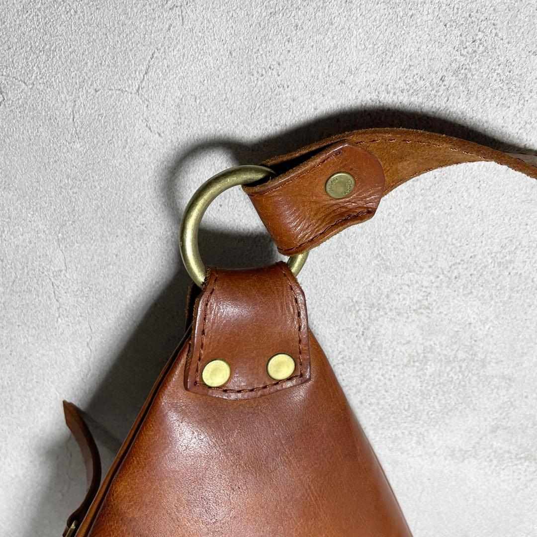 極美品・廃盤品】ryu ボディーバッグ レザー ショルダーバッグ メンズ