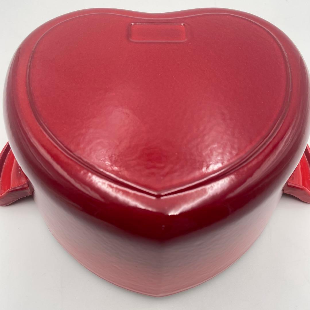 美品　ル・クルーゼ ココット・ダムール ハート型鍋 2.0L チェリーレッド