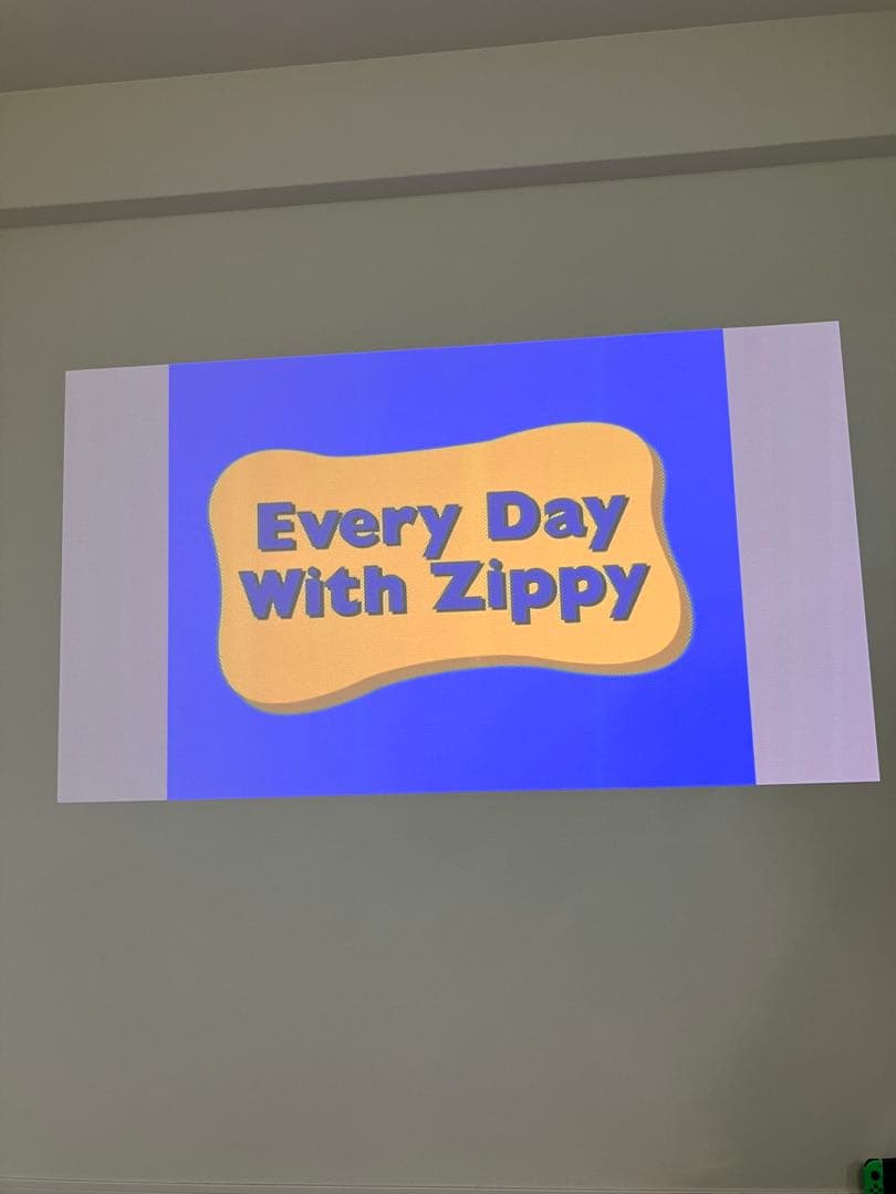 【おうち英語】Every Day With Zippy DVD4枚とカレンダー