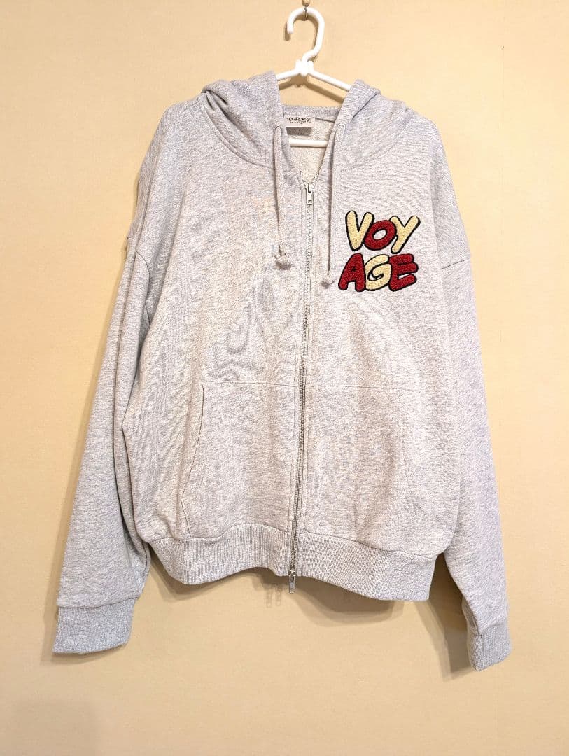 なにわ男子 1st DOME LIVE VoyAGE 公式 ジップパーカー - メルカリ