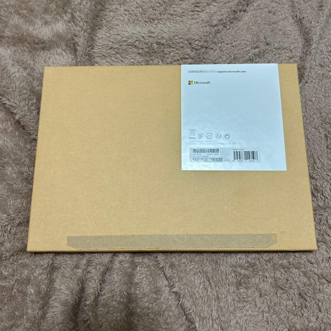 〔未使用品〕Surface Go3 8GB/SSD128GB タイプカバー付