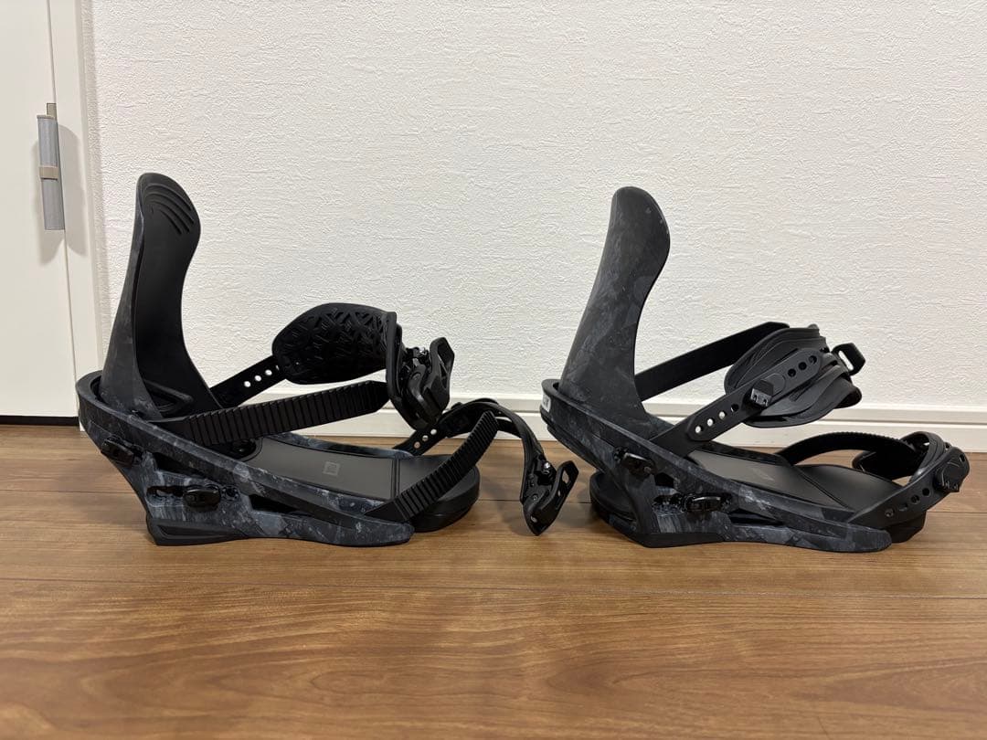 ケンタロウさん　専用　FLUX SR ビンディング 25-26 Mサイズ