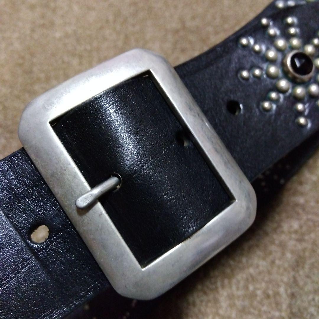 34inch HTC に似てる ピーナッツ レザー スタッズベルト 黒 - メルカリ