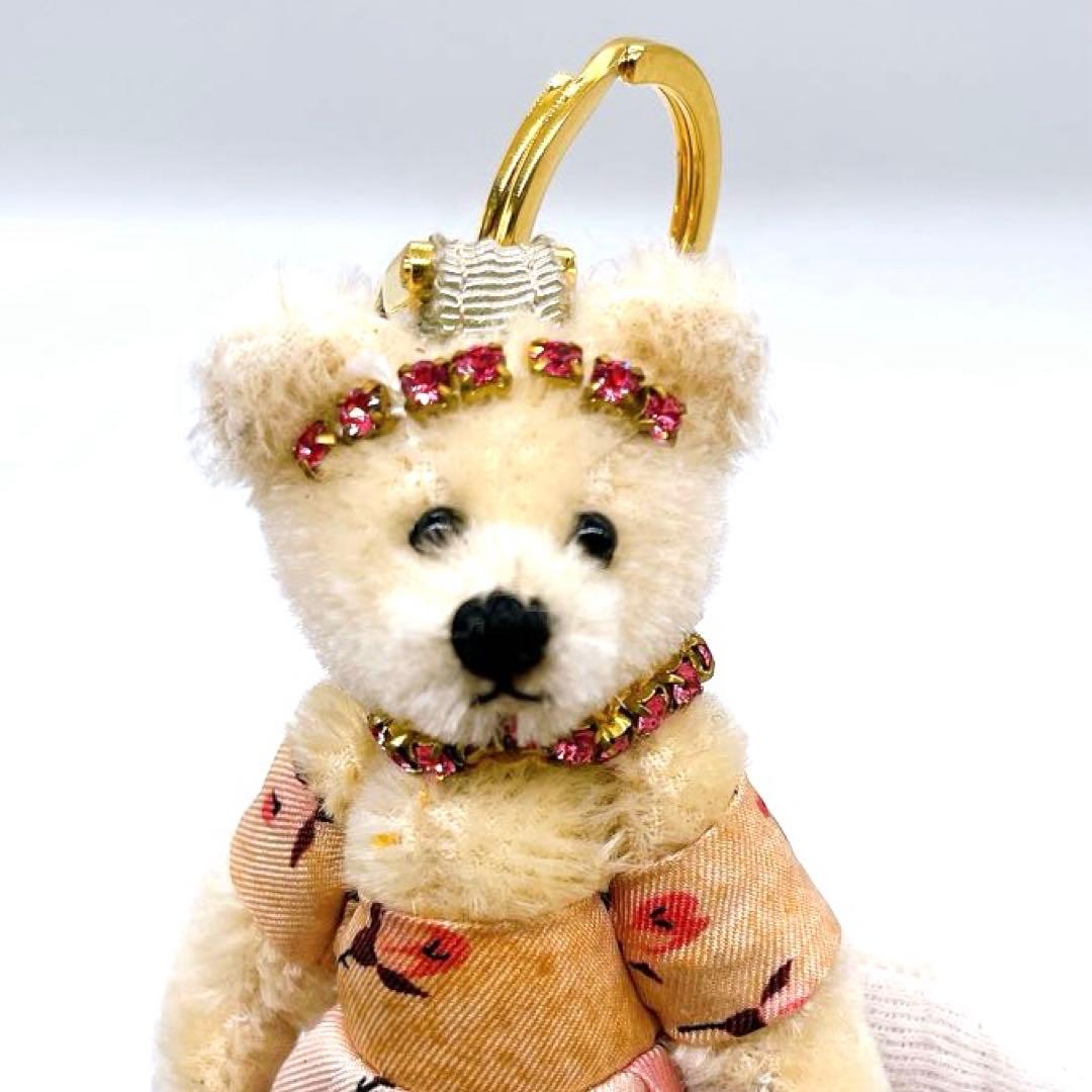 PRADA プラダ テディベア くま キーホルダー 熊 - メルカリ
