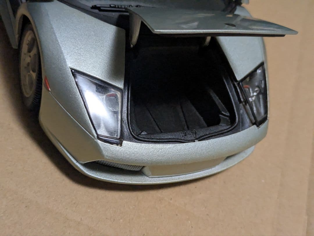 Maisto（マイスト）1/18 ランボルギーニ ムルシエラゴ ミニカー