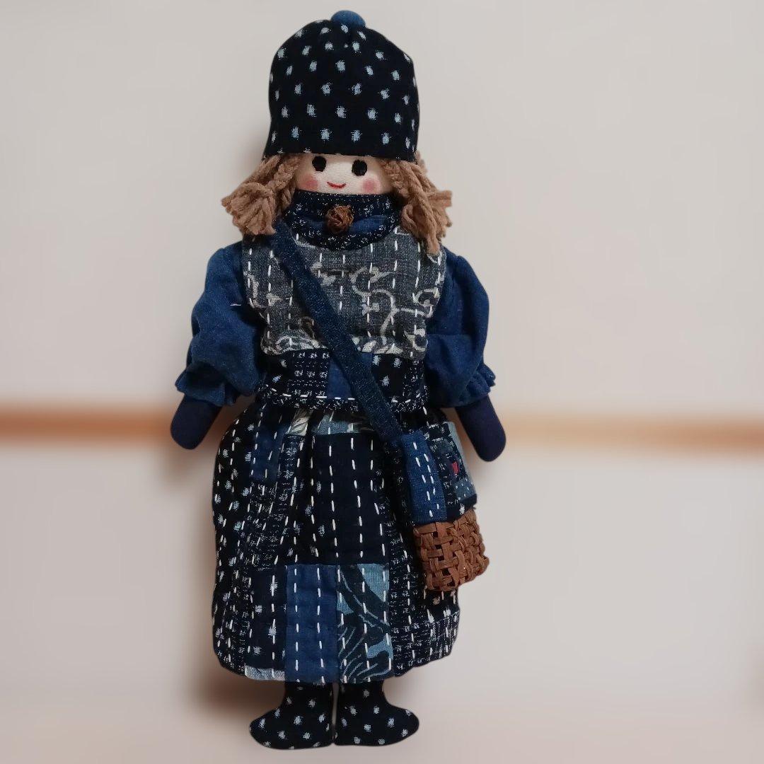 古布リメイク～型染め雪ん子絣藍染古布人形刺し子～山葡萄バック