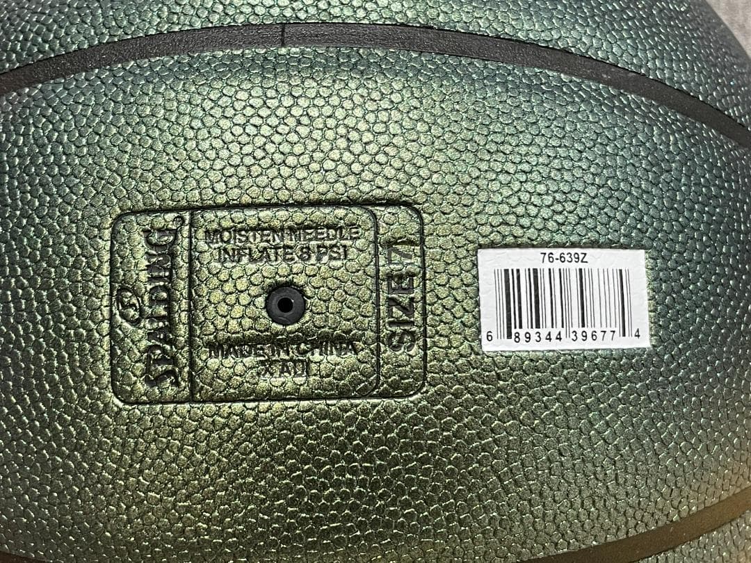 SPALDINGコービーブライアントコラボ数量限定バケットボール7号N24106