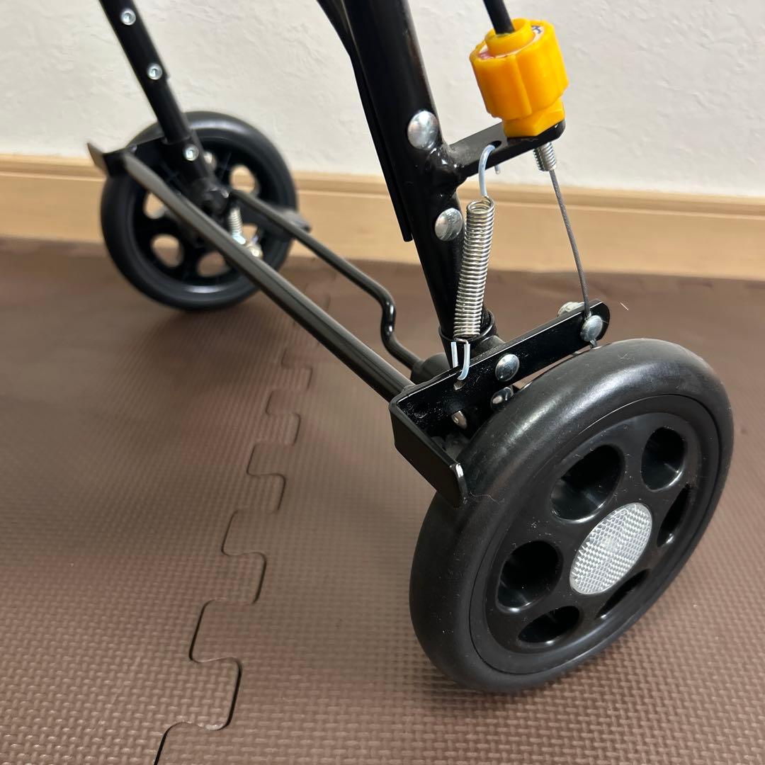 未使用品　マキテック　軽量折りたたみシルバーカー 老人車