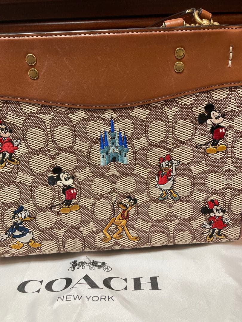 ご予約品【DISNEY×COACH】ディズニー50周年 ショルダーバッグ - メルカリ