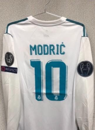 17/18 レアル・マドリード ホーム 10番 モドリッチ 長袖 ユニフォーム
