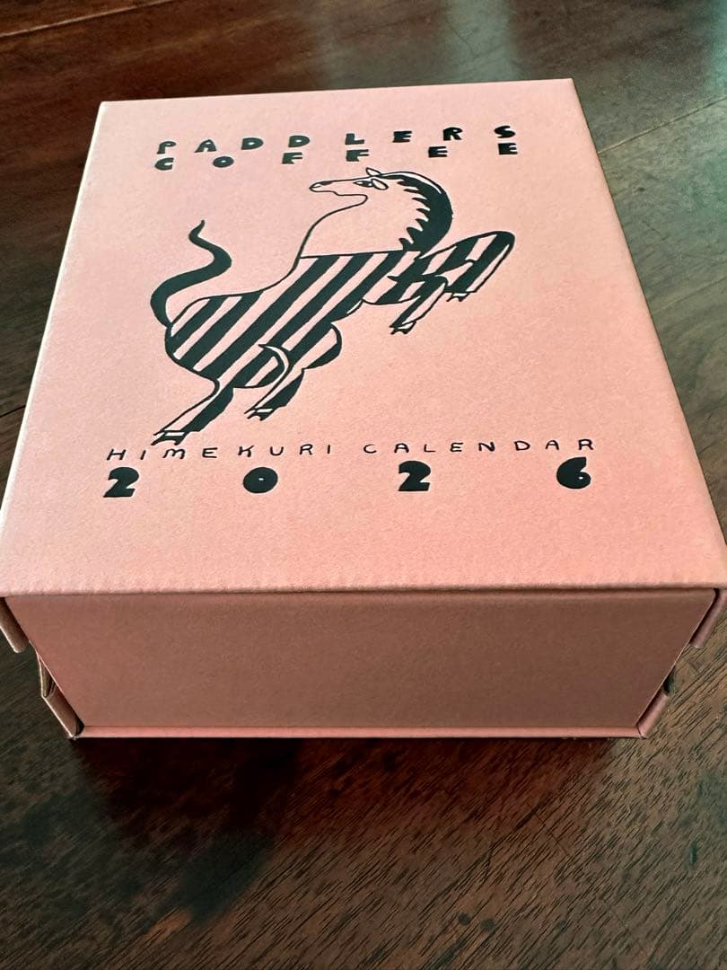 パドラーズコーヒー 2026年日めくりカレンダー - メルカリ