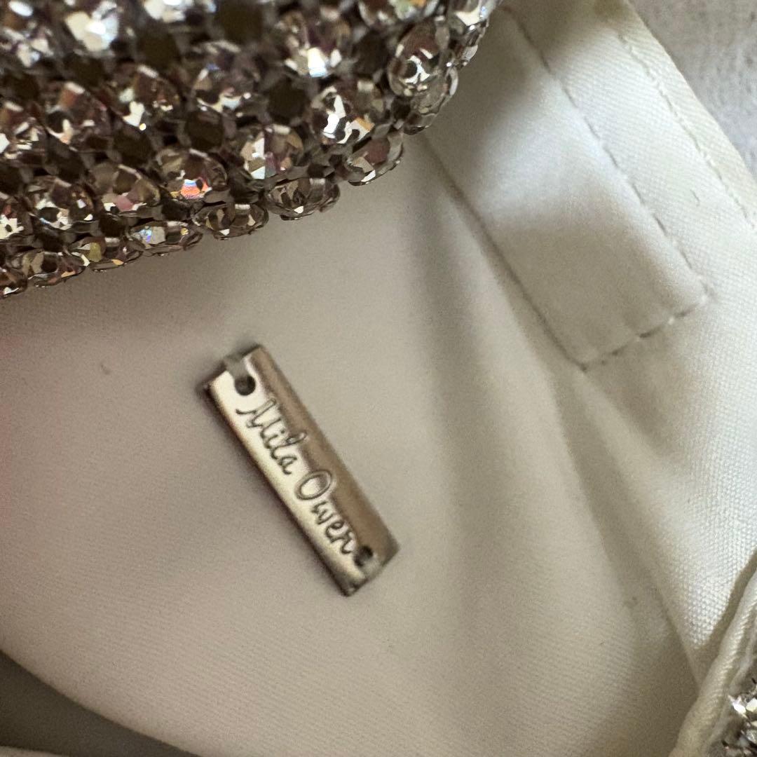 Mila Owen (ミラオーウェン) ビジューバッグ シルバー 一点 - メルカリ