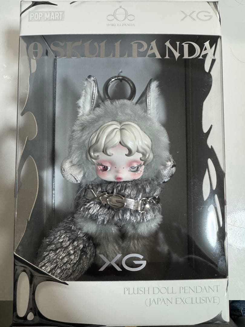 POP MART SKULLPANDA ぬいぐるみペンダント