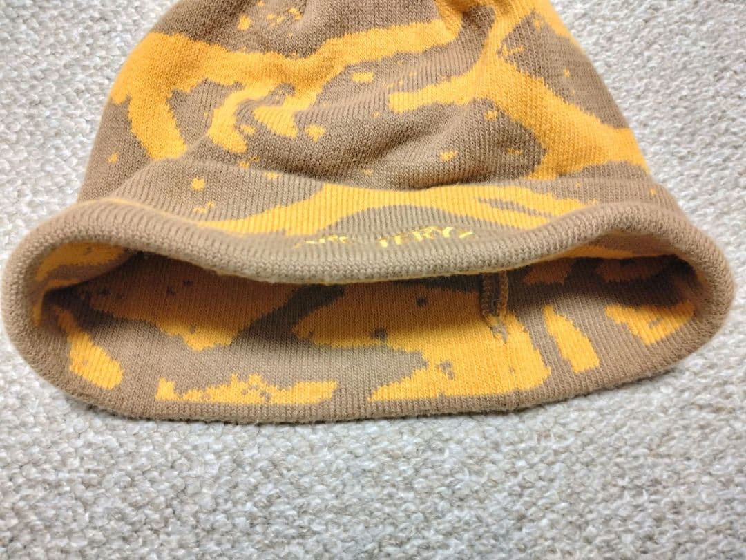 美品　使用回数２回　アークテリクス　grotto toque　ニットキャップ