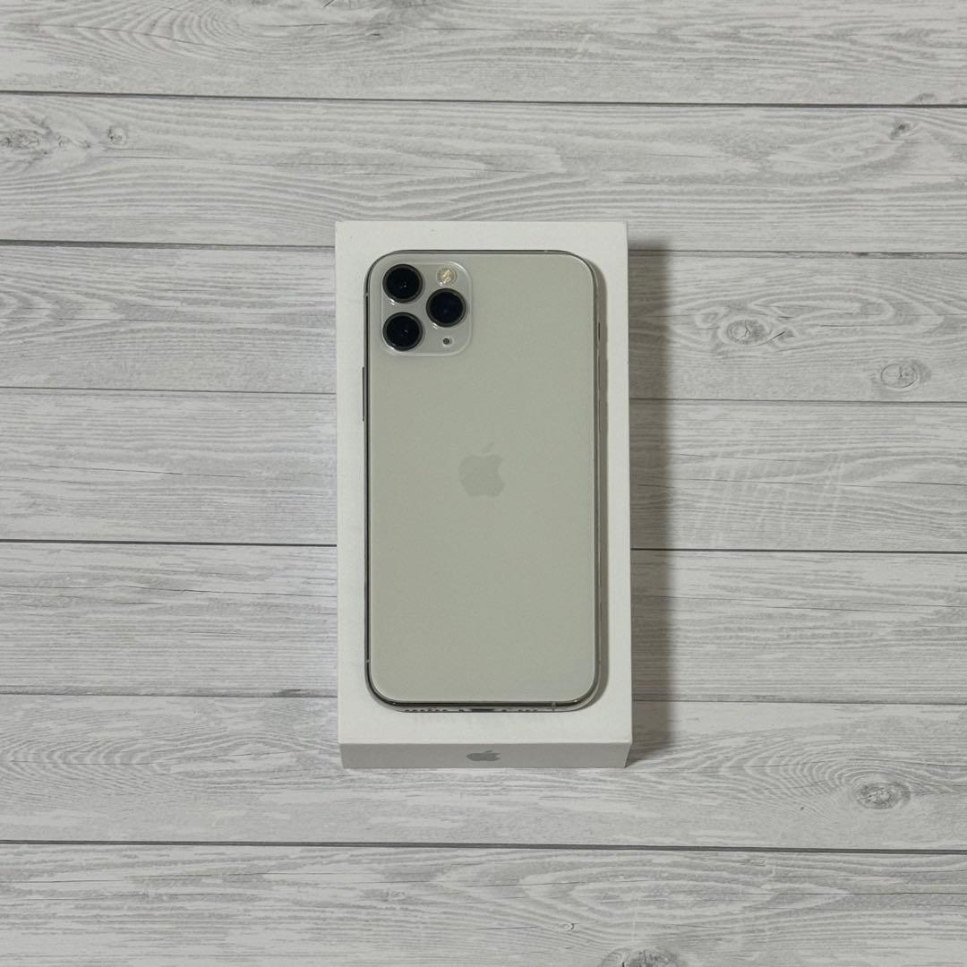 美品】iPhone 11 Pro 64GB シルバー バッテリー容量93% - メルカリ