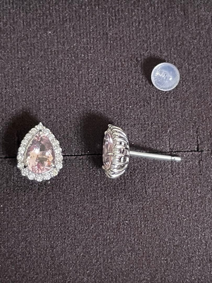 PT900モルガナイト脇石ダイヤピアス 1.34ct D0.22ct新品未使用