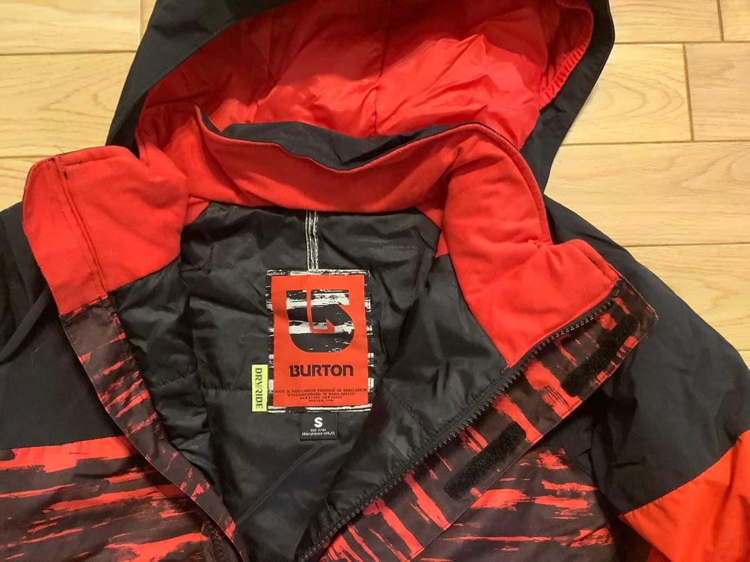 Burton スノボ　スキー　ウェア上下セット 130cm 男の子　女の子