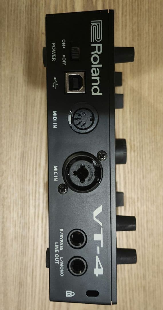 【送料込】Roland VT-4 ボイストランスフォーマー 箱付き【匿名配送】