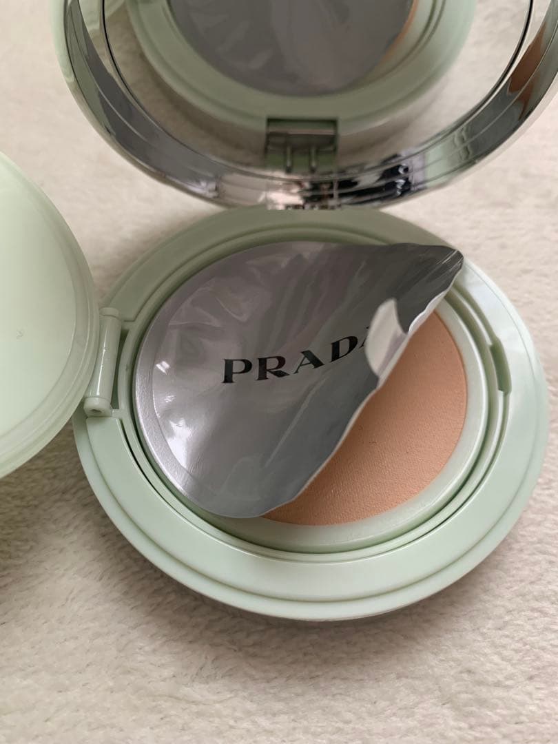 PRADA プラダ リヴィールメッシュクッションファンデーションLN10☆12g