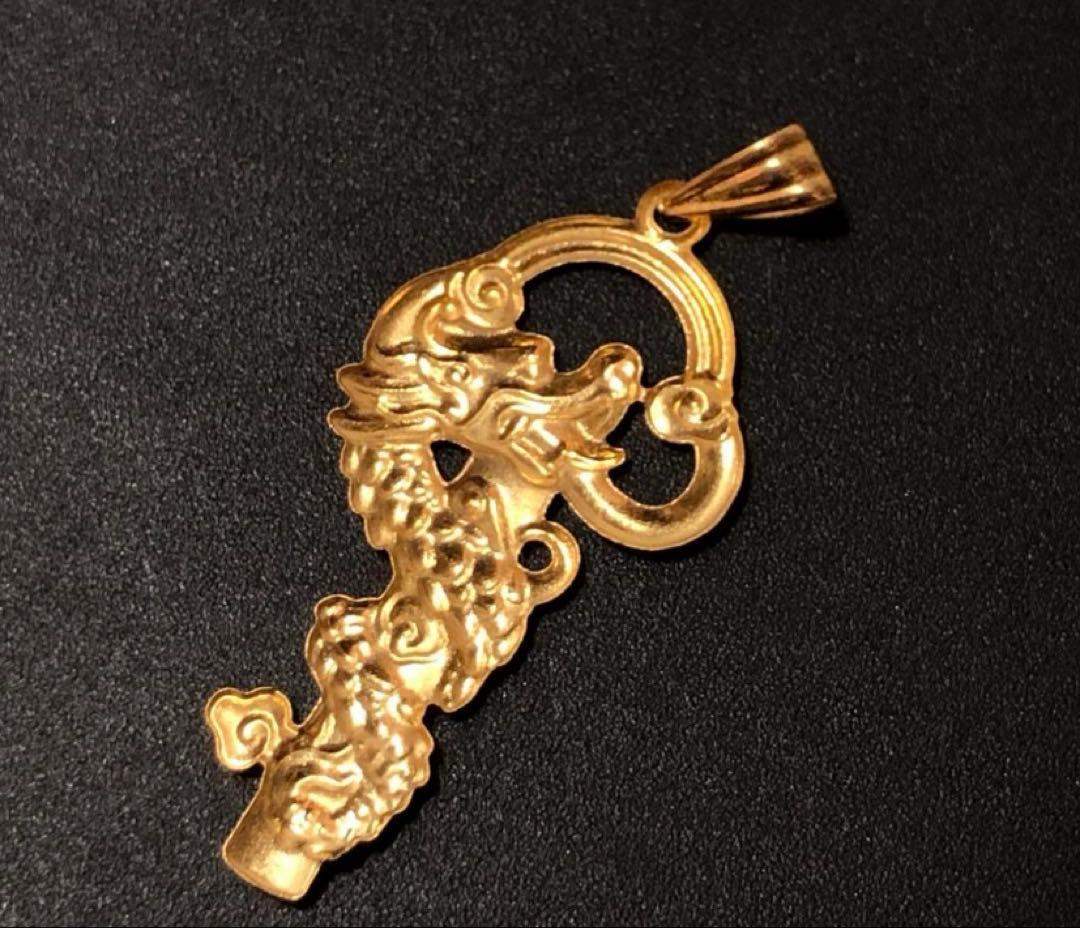 K18 チャーム YG 龍 ネックレストップ 750 18金