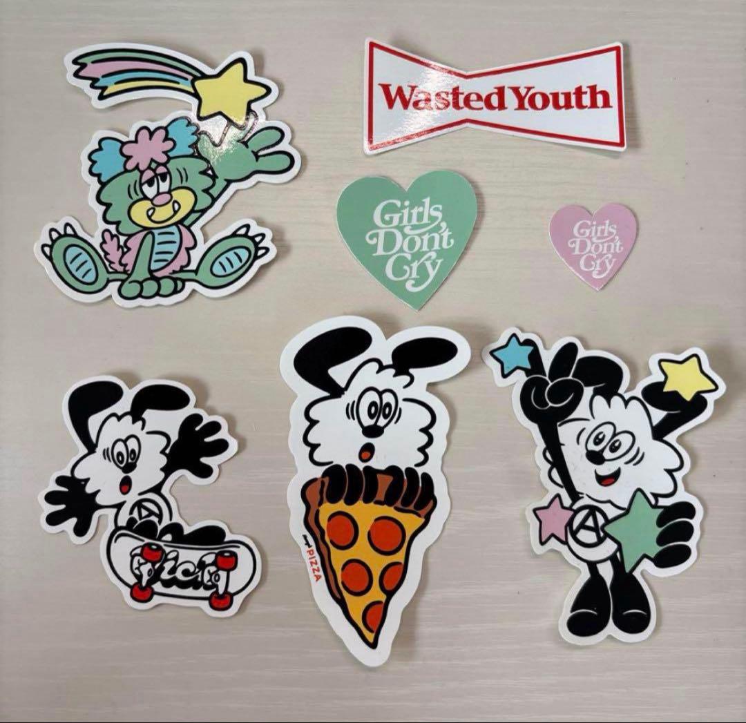 verdy ステッカーセット 新品未開封 Girls Don't Cry - メルカリ