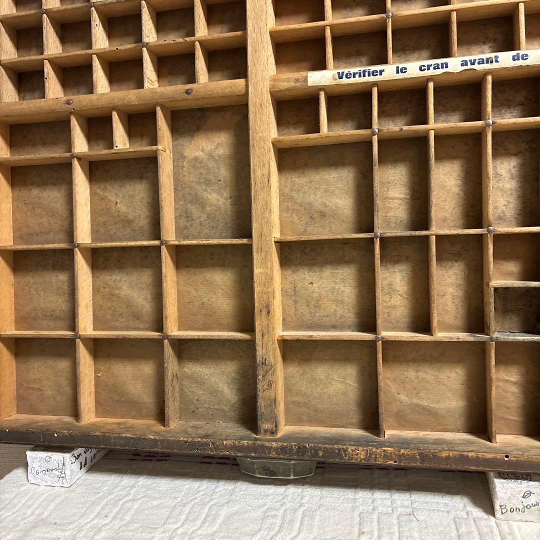 アンティーク　ビンテージ　海外　活版印刷　プリンター　トレイ　ディスプレイ棚