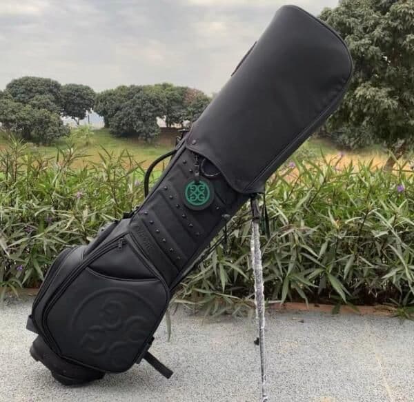 新作 ジーフォア スタンド型 キャディバッグ ブラック