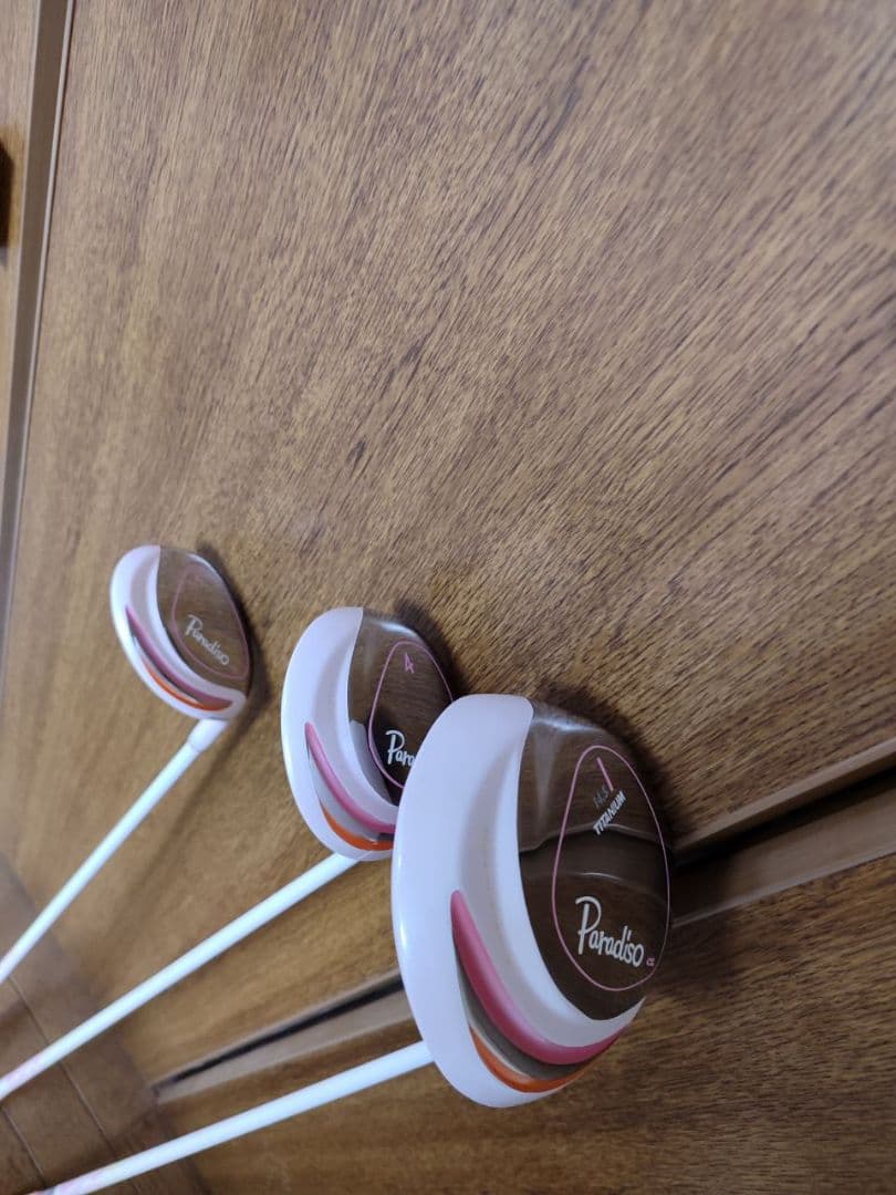 Paradiso レディース ゴルフバッグ クラブセット　未使用に近い