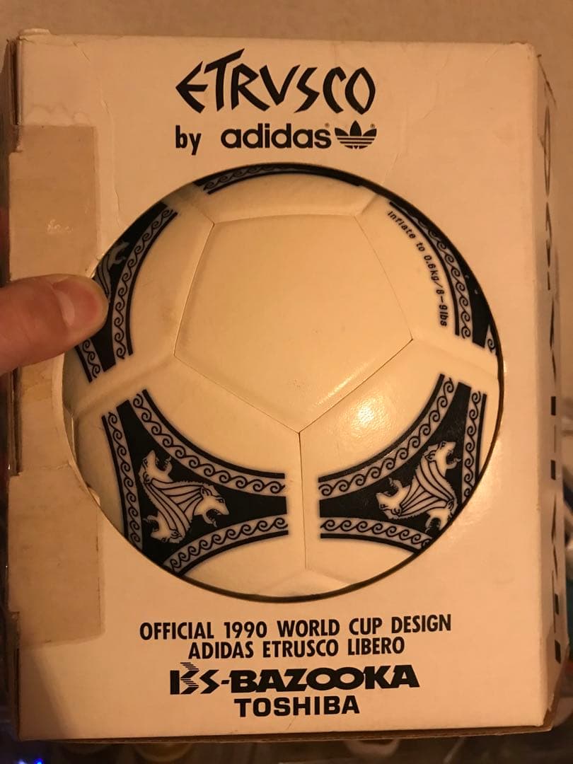 adidas Etrusco サッカーボール 1990年ワールドカップ