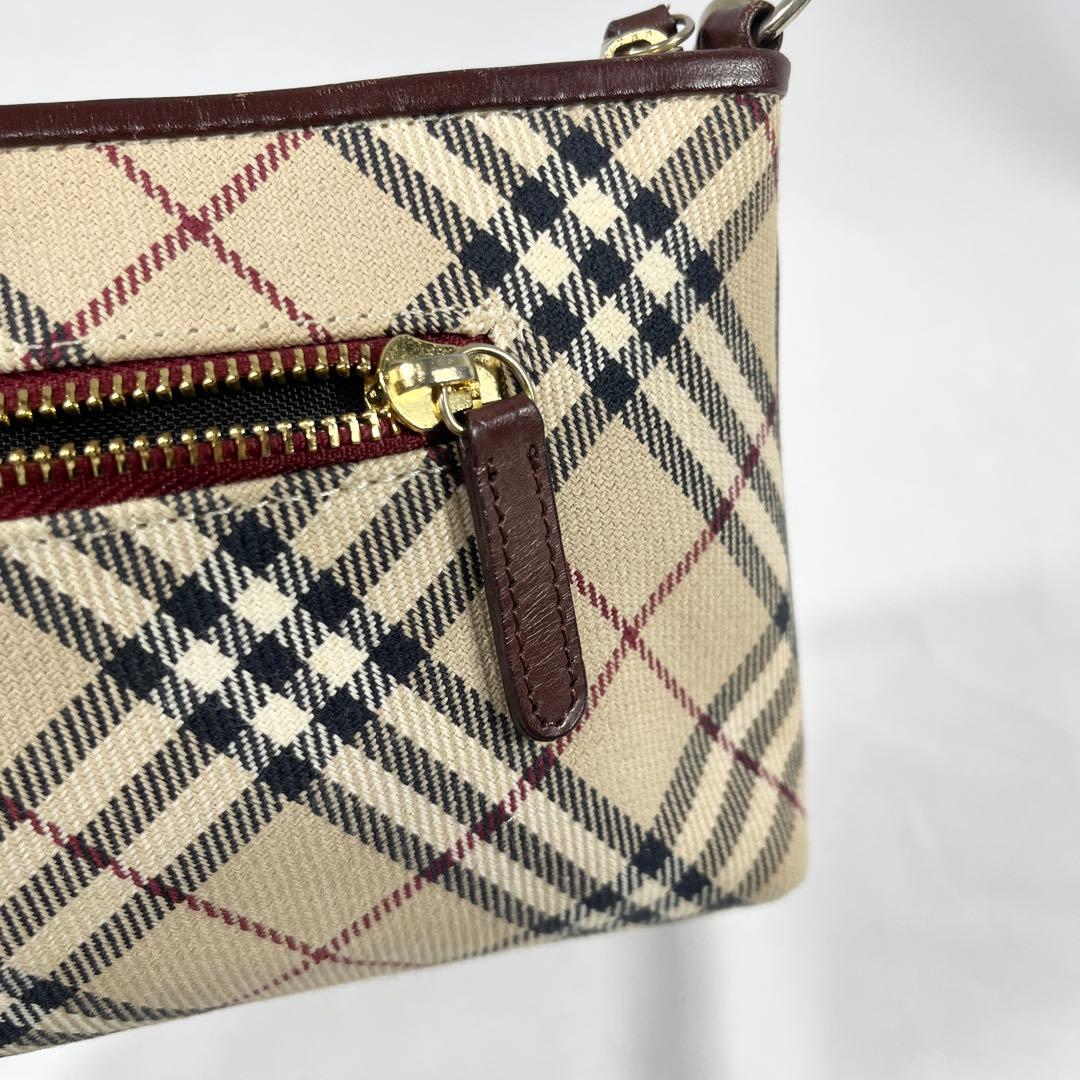 ✨美品 BURBERRY BLUE LABEL アクセサリーポーチ ノバチェック