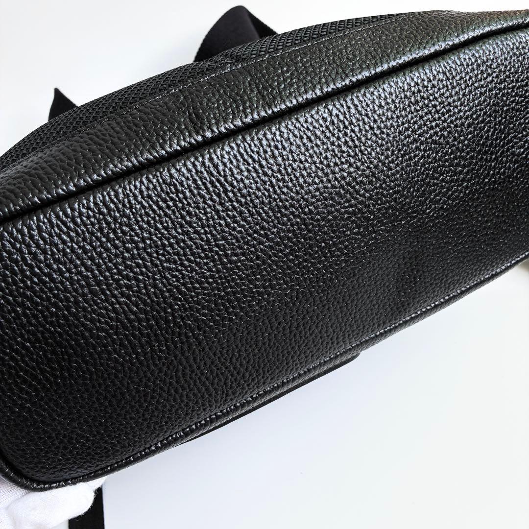 【美品】ADMJ THE BEE オールレザーバックパック ブラック 型押