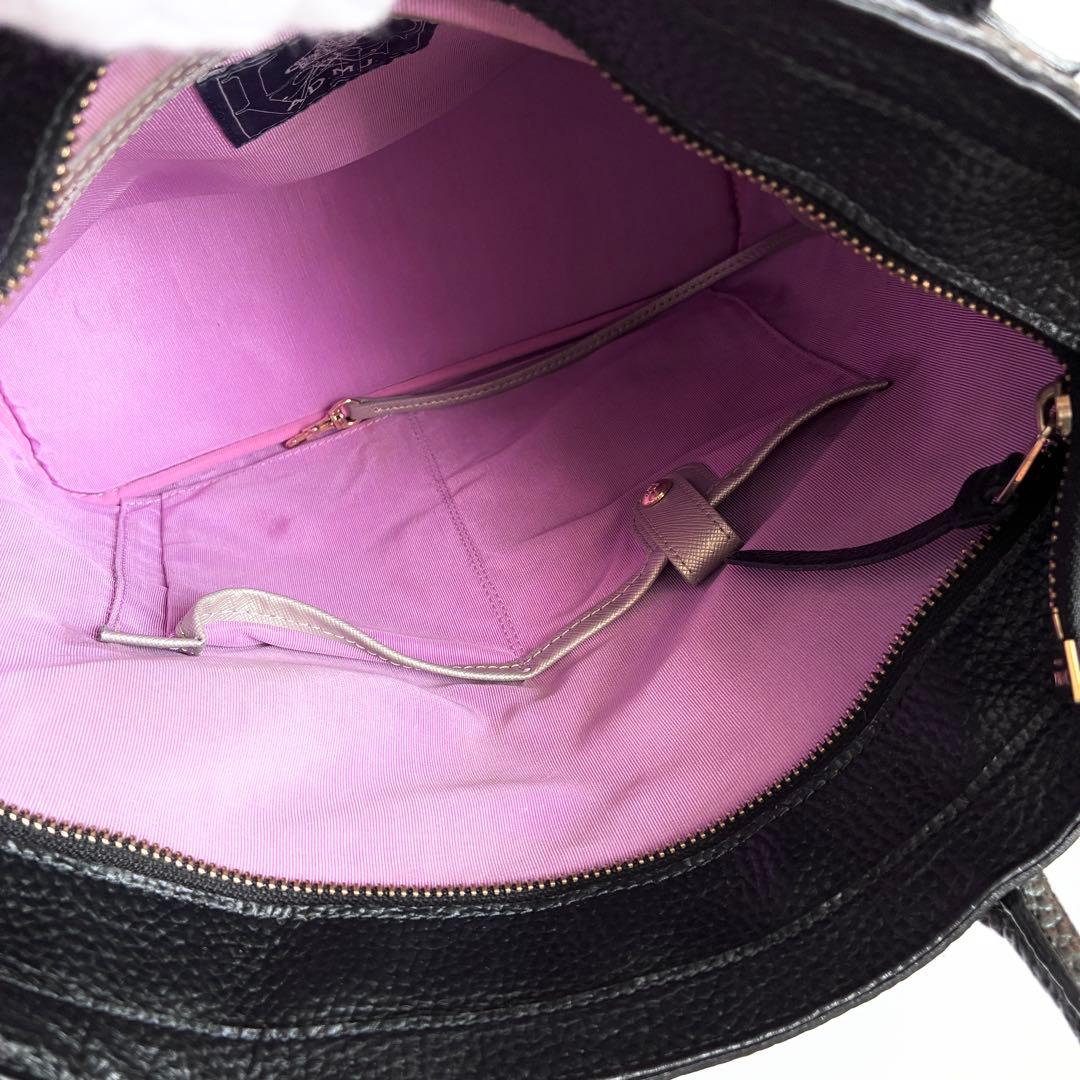 【美品】ADMJ THE BEE オールレザーバックパック ブラック 型押