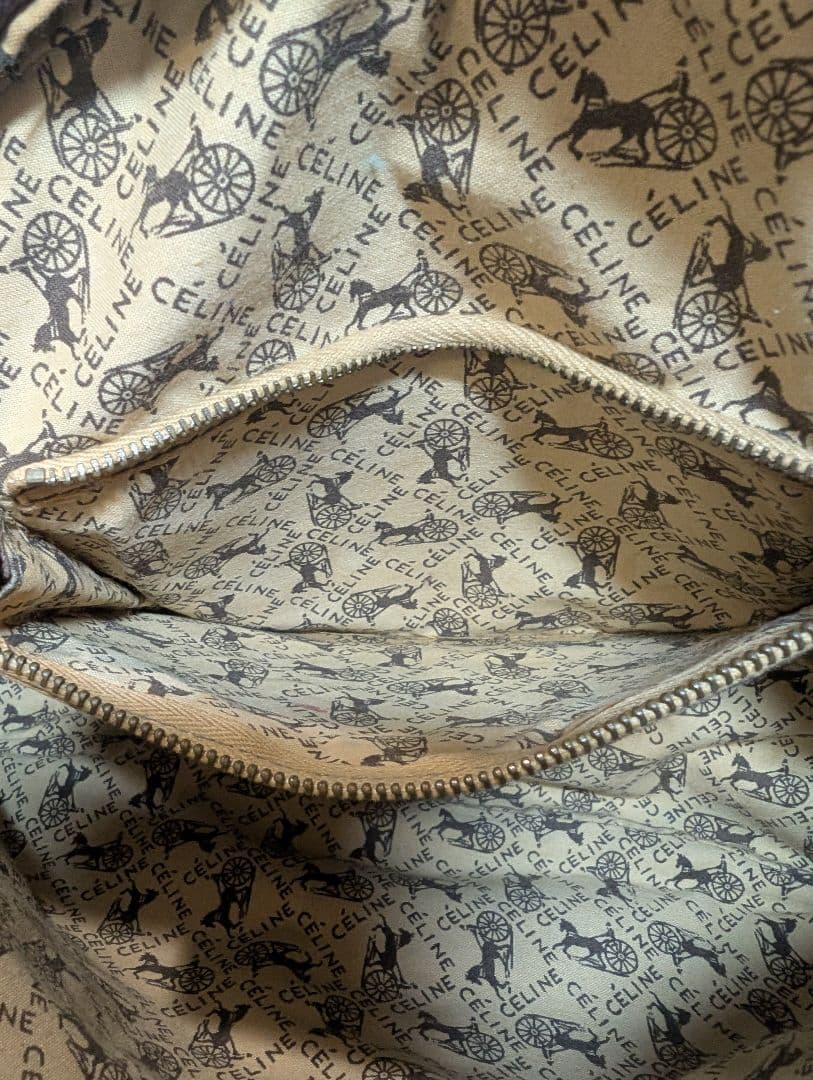 美品♥セリーヌ ショルダーバッグ レザー 馬車 ヴィンテージ OLDCELINE