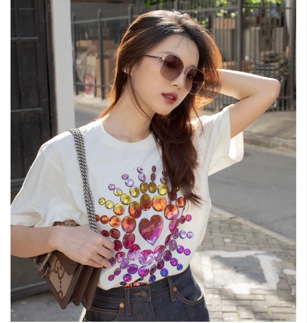 GUCCI スクエアサングラス GG1089SA 002