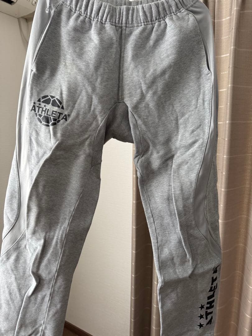 ATHLETA フード付きジャケットとパンツセット