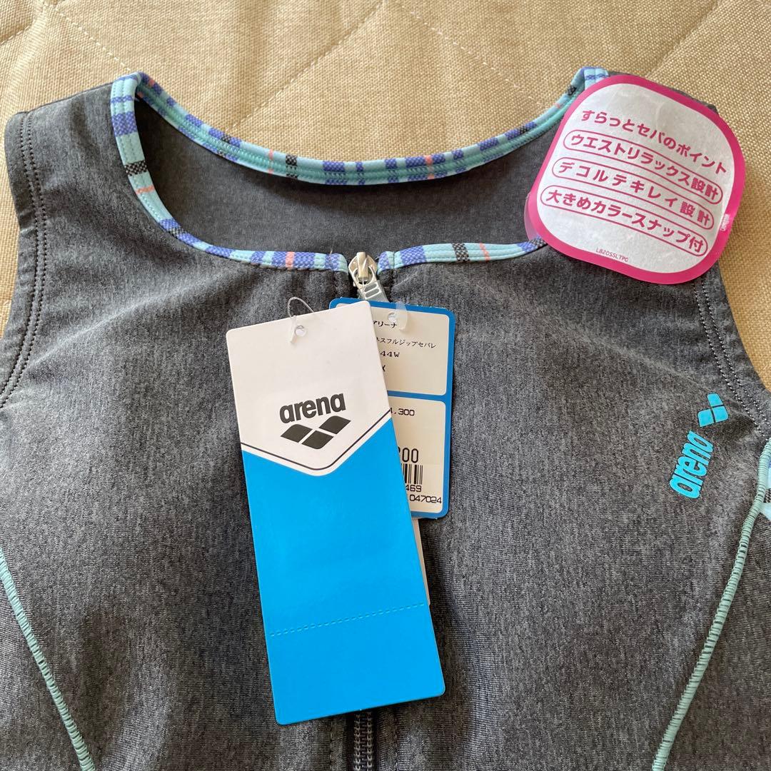 アリーナ　セパレート水着　M