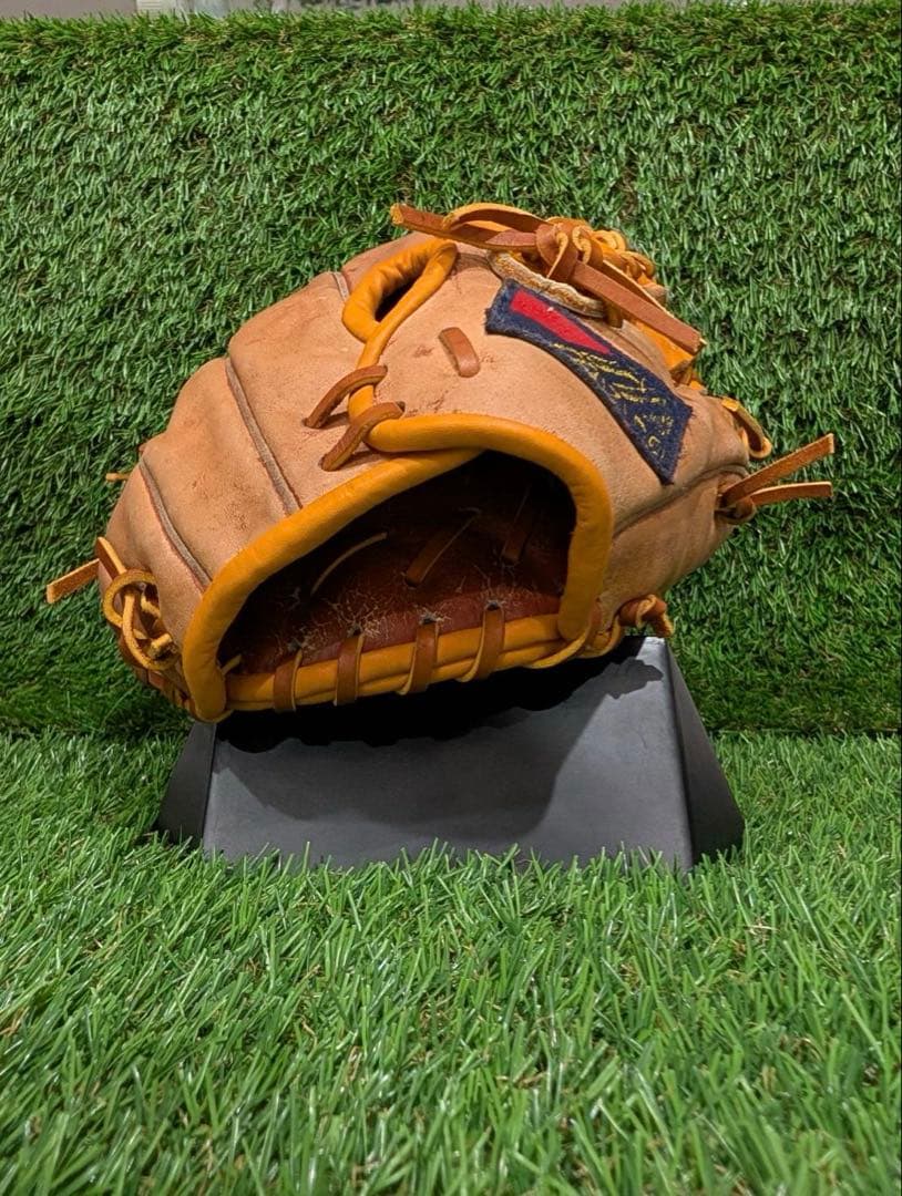 野球グラブ　グローブ　一般硬式大人用　内野手用　ミズノワールドウィントレーニング