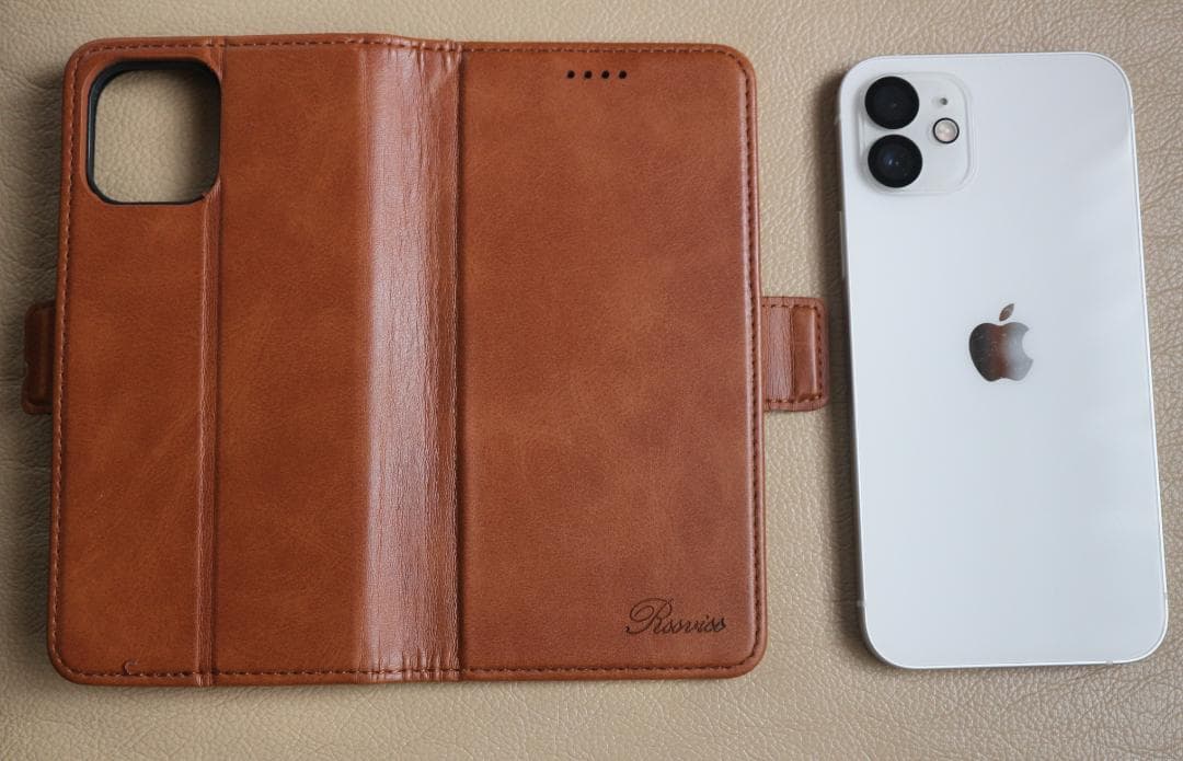 iphone12、64GB、白、SIMフリー、手帳型カバー、液晶保護フイルム付き