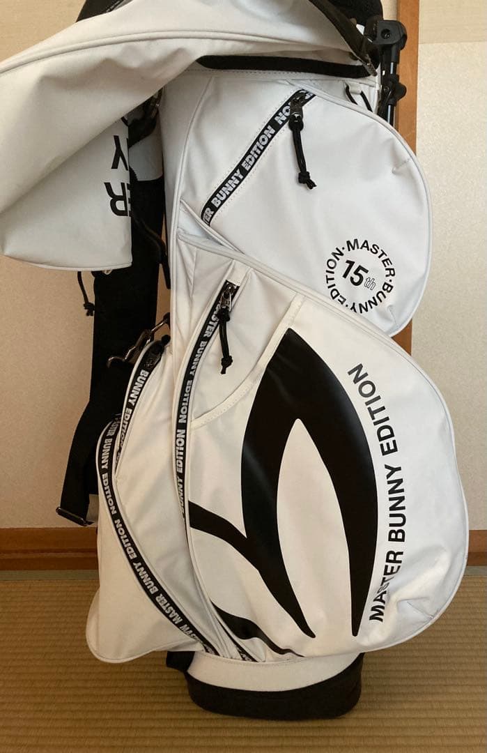 b*k様 2025年製マスターバニーエディション　マットスタンドキャディバッグ