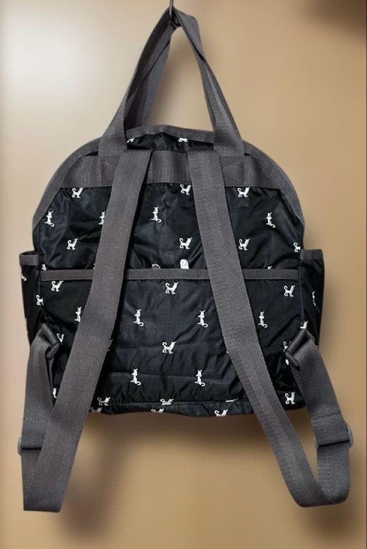 【新品】LeSportsac バックパック　猫刺繍