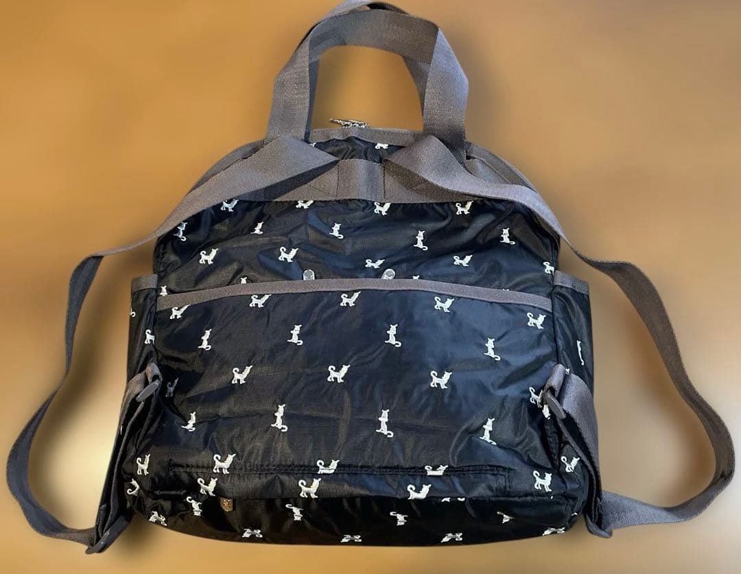 【新品】LeSportsac バックパック　猫刺繍