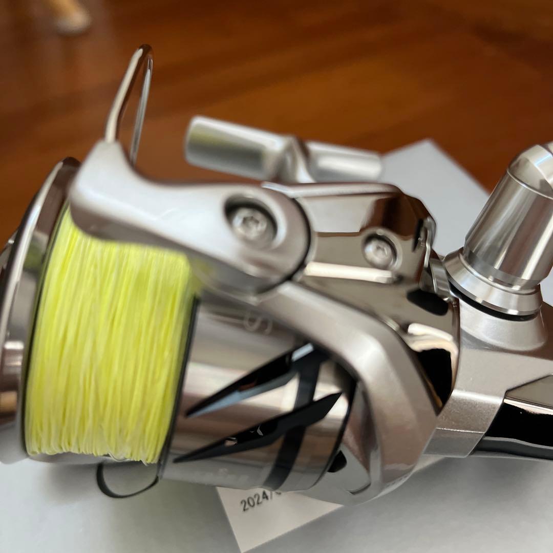 シマノ　23ストラディック C5000XG 使用回数1回 美品