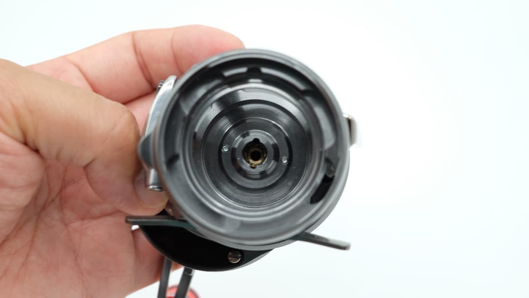 シマノ　カルカッタコンクエスト　BFS HG RIGHT