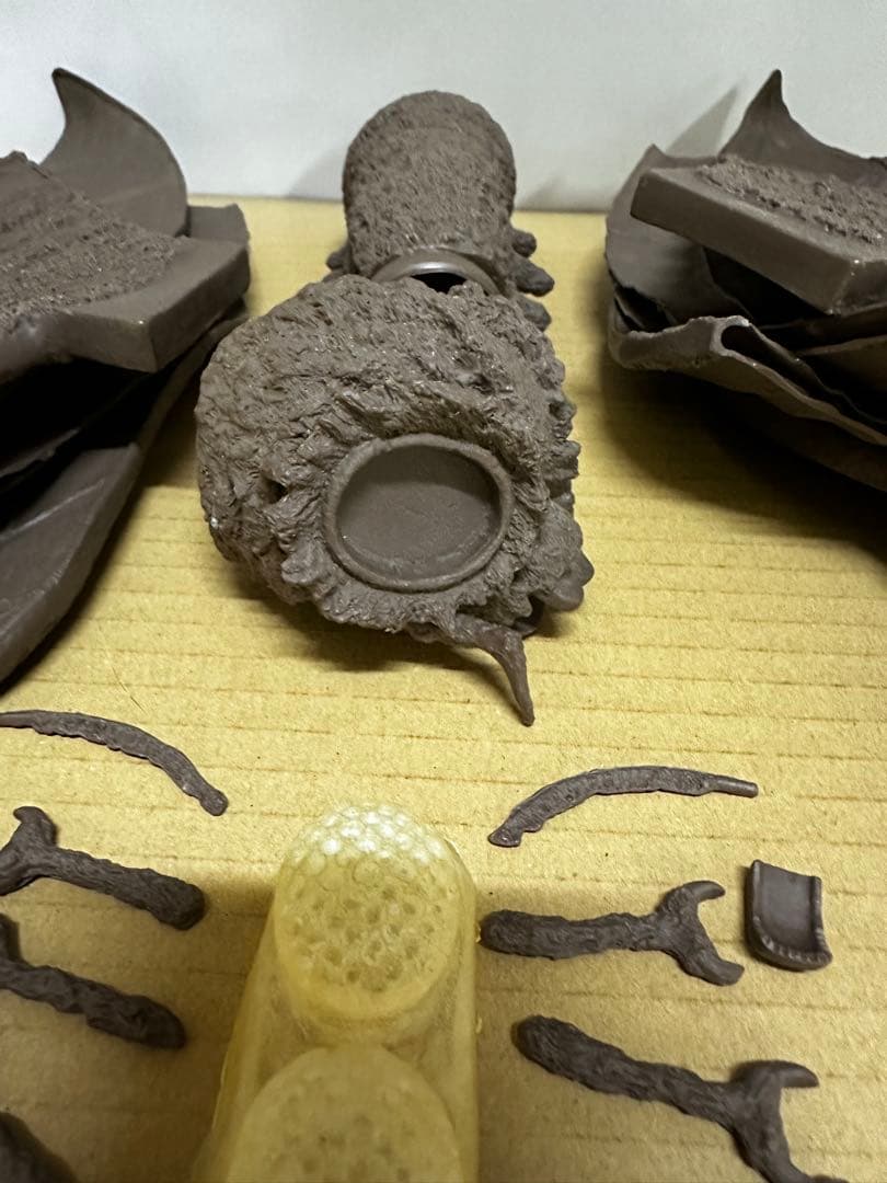 モスラ 成虫 ゴジラ イノウエアーツ ※詳しくないので組立てれるかわかりません。