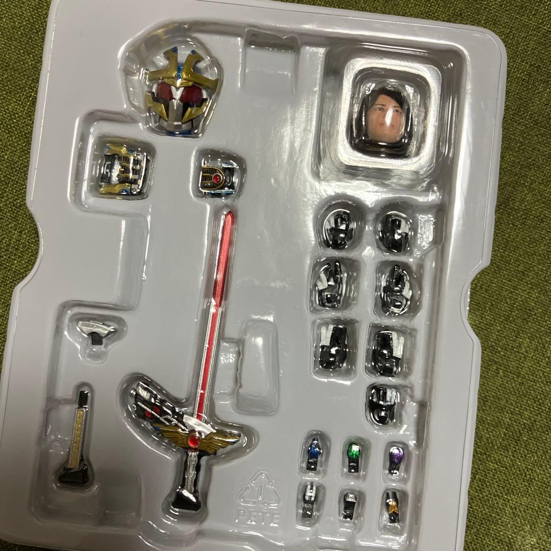 S.H.Figuarts 仮面ライダーイクサ