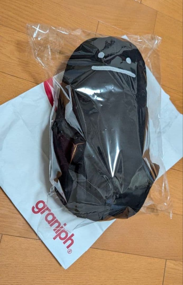 ス二ス二　ビューティフルシャドー ぬいぐるみバッグ　ポーチ