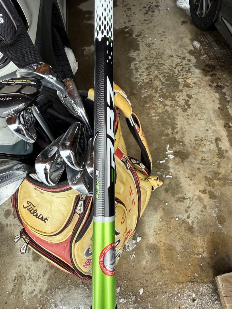 ゴルフクラブセット　タイトリスト テーラーメイド